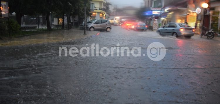 Άνοιξαν οι ουρανοί (pics)