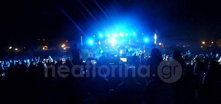 Η συναυλία του Νίκου Μακρόπουλου στη Φλώρινα (video, pics)