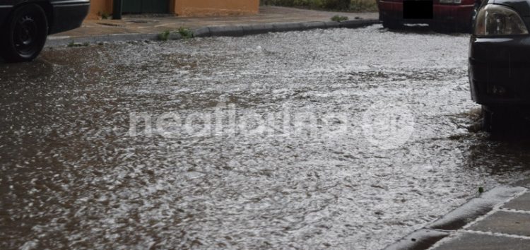 Μετά τον καύσωνα, οι καταιγίδες (pics)