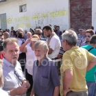 Έντονες διαμαρτυρίες των κατοίκων των Αναργύρων προς τον βουλευτή του ΣΥΡΙΖΑ Κοζάνης Μίμη Δημητριάδη (video)