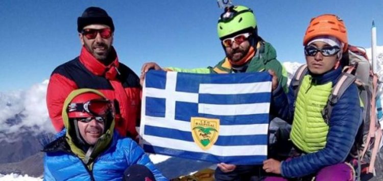 Κατάκτηση της κορυφής Island Peak του Νεπάλ από τους ορειβάτες Θόδωρο Φάτση και Κώστα Παπακοσμά