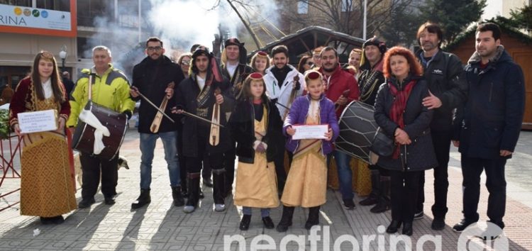 Τα κάλαντα από την Εύξεινο Λέσχη Φλώρινας (video, pics)