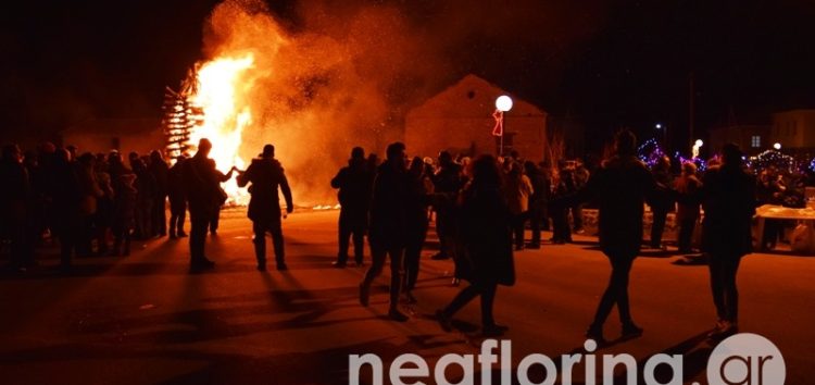 Το άναμμα της Φωτιάς στον Πολυπλάτανο (video, pics)