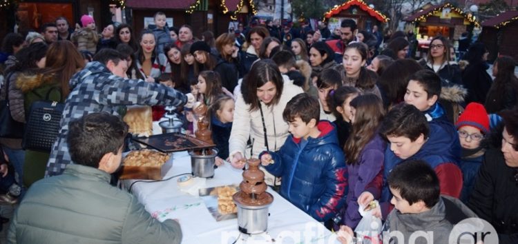 Η γιορτή σοκολάτας στο «Ξύλινο Χωριό» (video, pics)