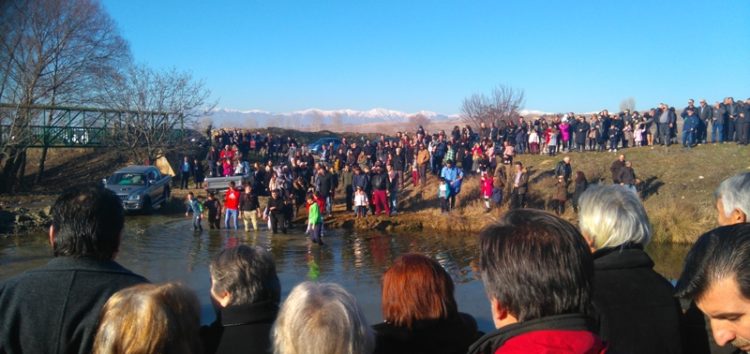 Ο Αγιασμός των υδάτων στη Μελίτη (video, pics)