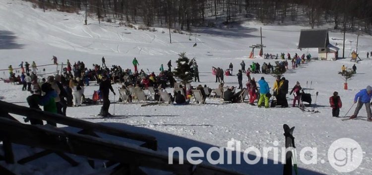 “Πλημμύρισε” κόσμο το Χιονοδρομικό Κέντρο Βίγλας – Πισοδερίου (video, pics)