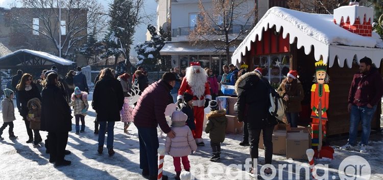 Γιορτή σοκολάτας και δώρα από τον Άη Βασίλη στα παιδιά (pics)