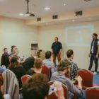 Σεμινάριο της Ένωσης Φωτογράφων Κεντροδυτικής Μακεδονίας και προσφορά παιχνιδιών και βιβλίων στο Κέντρο Κοινωνικής Πρόνοιας