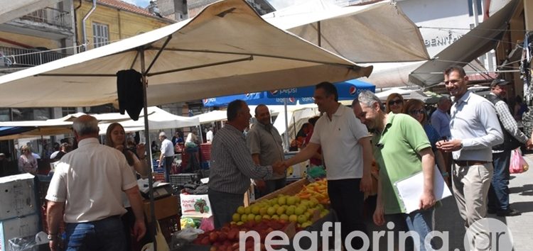 Στη λαϊκή αγορά της Φλώρινας ο Γιώργος Κασαπίδης (pics)