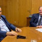 Συνάντηση του Γιάννη Αντωνιάδη με τον υπουργό Υποδομών και Μεταφορών για το θέμα του κάθετου άξονα