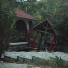 Αναγνώστρια ζητά να συντηρηθεί το κιόσκι στο εκκλησάκι Αγίων Αναργύρων