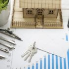 Νεοκλασικό διατηρητέο κτήριο διατίθεται για επαγγελματική χρήση