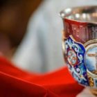 Θεία Κοινωνία και κορωνoϊός: κατάθεση ψυχής ενός νοσοκομειακού ιερέα