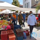 Τη λαϊκή αγορά επισκέφτηκε ο Δήμαρχος Φλώρινας Βασίλης Γιαννάκης (pics)