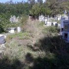 Σχολάζον κοιμητήριο Αγίου Νικολάου και έκκληση οικονομικής βοήθειας για τον καθαρισμό του