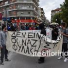 Αντιφασιστική συγκέντρωση στη Φλώρινα την ώρα της απόφασης της Δικαιοσύνης για τη Χρυσή Αυγή (video, pics)