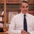 Κορωνοϊός: Μάσκες παντού – Κλείνουν εστίαση, ψυχαγωγία, άθληση σε “πορτοκαλί” και “κόκκινες” περιοχές