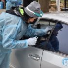 Τα αποτελέσματα των rapid tests μέσα από το αυτοκίνητο που πραγματοποιήθηκαν στη Φλώρινα (pics)
