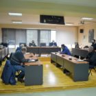 Συνεδρίασαν θεσμικοί και εκπρόσωποι φορέων της Π.Ε. Φλώρινας για τη στήριξη των επιχειρήσεων (video)