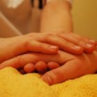 Φύλαξη παιδιών και ηλικιωμένων