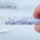 Μπορεί η παραλλαγή Όμικρον να θέσει σε κίνδυνο τις υποδομές του κράτους;