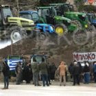 Έναρξη των αγροτικών κινητοποιήσεων και στο Αμύνταιο – Μπλόκο στον κόμβο Αντιγόνου έστησαν οι αγρότες (video)