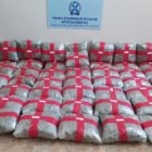 Συνελήφθη από αστυνομικούς της Διεύθυνσης Αστυνομίας Φλώρινας 26χρονος αλλοδαπός, για διακίνηση μεγάλης ποσότητας ακατέργαστης κάνναβης, σε περιοχή της Κοζάνης