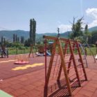 Ολοκληρώθηκαν οι εργασίες στις παιδικές χαρές Βαρικού και Μανιακίου