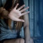 Ο ιατροδικαστής επιβεβαιώνει ότι ο πατέρας κακοποιούσε σεξουαλικά τη 12χρονη κόρη του