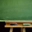 Χαιρετιστήριο αντί αποχαιρετιστηρίου εκπαιδευτικού