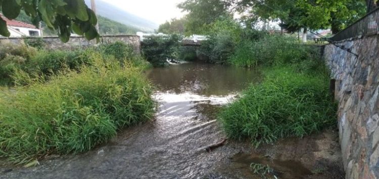 Επείγει ή όχι ο καθαρισμός του ποταμού των Άνω Κλεινών;