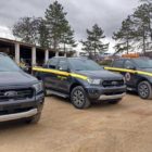 Παραδόθηκαν τέσσερα νέα ημιφορτηγά (pick-up) οχημάτων 4×4 στον Δήμο Φλώρινας