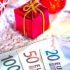 Δώρο Χριστουγέννων: Τι πρέπει να κάνει ο εργαζόμενος αν δεν του έχει καταβληθεί