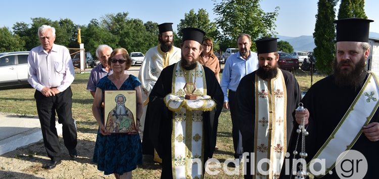 Η υποδοχή του ιερού λειψάνου του Αγίου Παρθενίου, προστάτη των καρκινοπαθών, στον Ιερό Ναό Προφήτη Ηλία Άνω Καλλινίκης (video, pics)