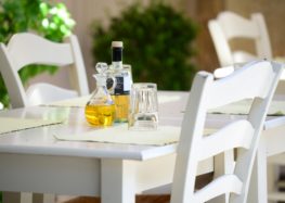 Ζητείται σερβιτόρος/α για ταβέρνα