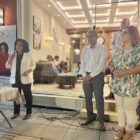 Τα εγκαίνια του εκλογικού γραφείου της υποψήφιας Δημάρχου Αμυνταίου Συμέλας Γιαννιτσοπούλου (pics)