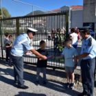 Ενημερωτικά φυλλάδια τροχαίας και σχολικά προγράμματα με σελιδοδείκτες διανεμήθηκαν από αστυνομικούς Υπηρεσιών της Γενικής Περιφερειακής Αστυνομικής Διεύθυνσης Δυτικής Μακεδονίας σε μαθητές δημοτικών σχολείων και γονείς