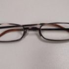 Βρέθηκαν γυαλιά