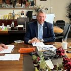 Συνάντηση της Βουλευτή Φλώρινας Π. Πέρκα με τον Αντιπεριφερειάρχη Φλώρινας Σ. Βόσδου για το ζήτημα της οδικής σύνδεσης Φλώρινας-Πρέσπας