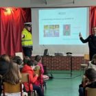 Ενημέρωση των μαθητών του 1ου Δημοτικού Σχολείου Φλώρινας από τον Διοικητή του Τμήματος Τροχαίας Φλώρινας