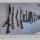 Επιπλέον πολεμικό υλικό εντοπίστηκε, επιμελώς κρυμμένο, στη σκεπή της οικίας των δύο συλληφθέντων