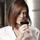 Άρτεμις Τουλάκη: Η ιπτάμενη οινολόγος!