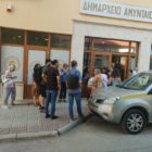 Παράσταση διαμαρτυρίας της Επιτροπής Αγώνα Αμυνταίου για την κοπή των δέντρων