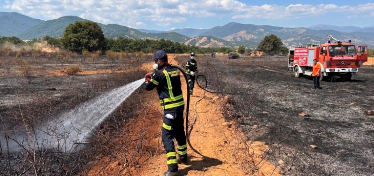 Κατάσβεση πυρκαγιάς στις κοινότητας Υδρούσσας και Άνω Υδρούσσας