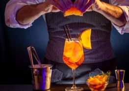 Ποια είναι τα απαραίτητα προσόντα ενός bartender;