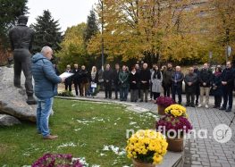 Συγκέντρωση στη Φλώρινα για την 51η επέτειο του Πολυτεχνείου (video, pics)