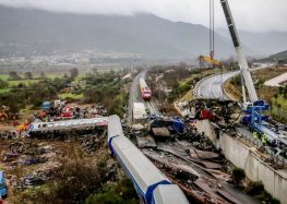 Συμμετοχή της Ομοσπονδίας Επαγγελματιών Βιοτεχνών Εμπόρων Ν. Φλώρινας στη συγκέντρωση διαμαρτυρίας για τα Τέμπη